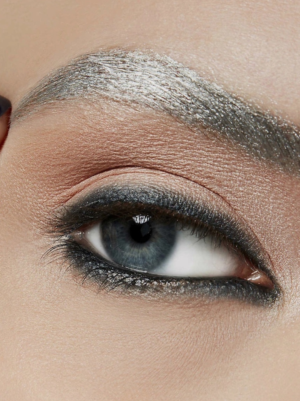 M.A.C Cosmetics bundle - Picture 11 of 15